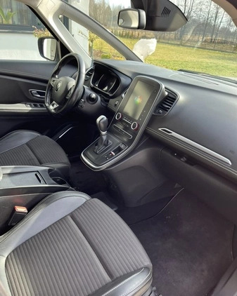 Renault Grand Scenic cena 59500 przebieg: 178000, rok produkcji 2017 z Kołobrzeg małe 79